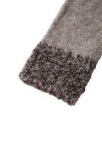 画像をギャラリービューアに読み込む, 446-Leather Emblem Bicolour Knit Cardigan Gray