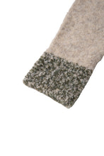 画像をギャラリービューアに読み込む, 446-Leather Emblem Bicolour Knit Cardigan Beige