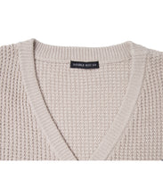 画像をギャラリービューアに読み込む, 446-Logo Waffle Knit Cardigan Greige