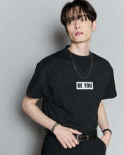 画像をギャラリービューアに読み込む, Message Print T-shirt Black