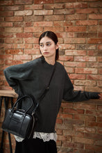 画像をギャラリービューアに読み込む, Grunge Knit Sweater Charcoal