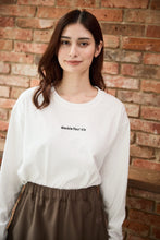 画像をギャラリービューアに読み込む, DOUBLE FOUR SIX- Photo Printed Long Sleeve Shirt Off White