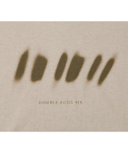 画像をギャラリービューアに読み込む, 446 Back Logo Layered T-shirt Beige