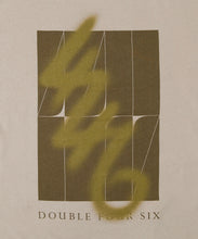 画像をギャラリービューアに読み込む, 446 Back Logo Layered T-shirt Beige