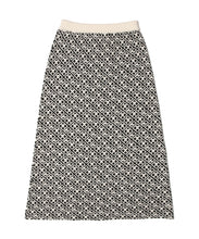 画像をギャラリービューアに読み込む, 【数量限定商品】446 Total Pattern Knit Long Skirt Greige