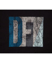 画像をギャラリービューアに読み込む, DFS-Crack Logo T-shirt Black