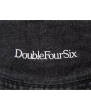 画像をギャラリービューアに読み込む, 【数量限定商品】DOUBLE FOUR SIX Cursive Logo Denim Bucket Hat