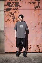 画像をギャラリービューアに読み込む, 【数量限定商品】Oversize Smile Logo Round cut Pigment Long T-shirt Grey