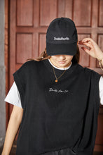 画像をギャラリービューアに読み込む, 【数量限定商品】DOUBLE FOUR SIX Cursive Logo Cap Black