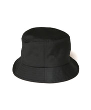 画像をギャラリービューアに読み込む, 【数量限定商品】DOUBLE FOUR SIX- Rubber Emblem Bucket Hat