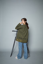 画像をギャラリービューアに読み込む, 【数量限定商品】Back Logo Docking Long Sleeve T-Shirt Khaki