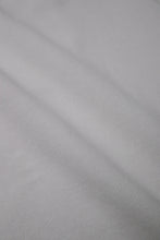 画像をギャラリービューアに読み込む, 446-Leather Emblem Sweatpants White
