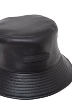 画像をギャラリービューアに読み込む, 【第二弾アイテム】DOUBLE FOUR SIX-Silicon Patch Eco Leather Bucket Hat Black
