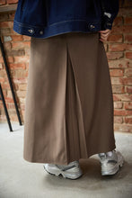 画像をギャラリービューアに読み込む, Multi-Pleated Skirt Mocha
