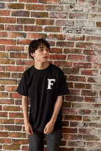 画像をギャラリービューアに読み込む, DFS- F-T-SHIRT　BLACK
