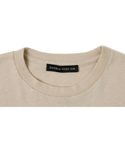 画像をギャラリービューアに読み込む, 446 Back Logo Layered T-shirt(Kid&#39;s) Beige

