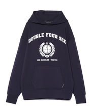 画像をギャラリービューアに読み込む, 【数量限定商品】446-DOUBLE FOUR SIX- College Print Hoodie Navy

