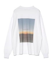 画像をギャラリービューアに読み込む, 【数量限定商品】LA Photo Print Long Sleeve T-Shirt White

