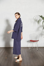 画像をギャラリービューアに読み込む, 【数量限定商品】DOUBLE FOUR SIX-  Back Logo Linen Stripe Shirt  Navy
