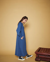 画像をギャラリービューアに読み込む, 【数量限定商品】446-DOUBLE FOUR SIX- College Block Logo Flare Dress Blue

