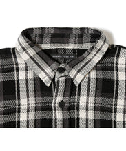 画像をギャラリービューアに読み込む, 446 Emblem Checkered Shirt black
